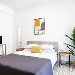 Massive 4br Retro - 3 Min Walk To Apartment Kos Town