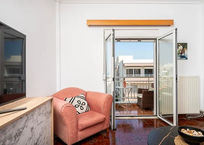 Apartamento Massive 4br Retro - 3 Min Walk To Cós