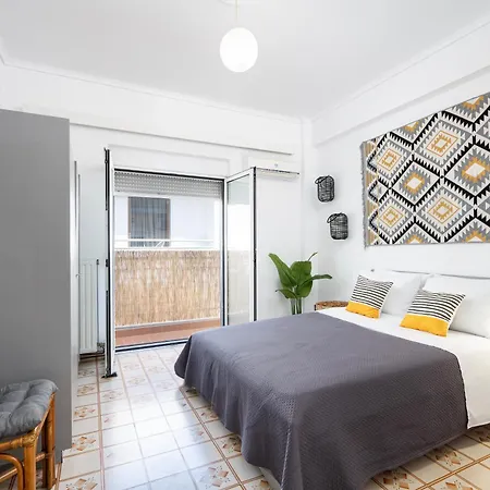 Massive 4br Retro - 3 Min Walk To העיירה קוס
